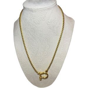 18K Gold Plated Horseshoe Buckle Necklace